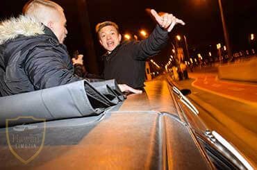 Óriás tetőablakkal jobb a buli